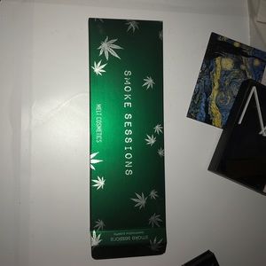 MELT smoke sessions palette